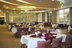 عکس سالن رستوران چابک